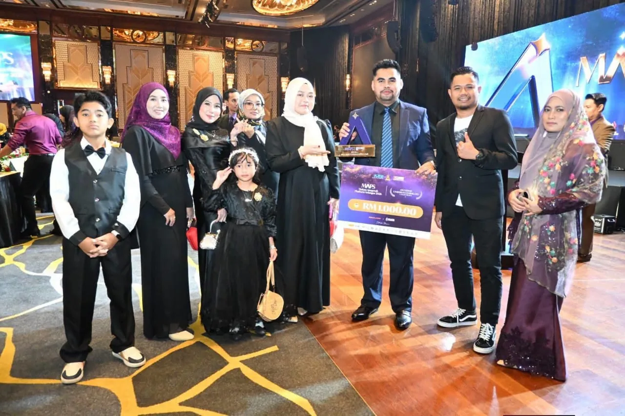 Tweny team at the award ceremony