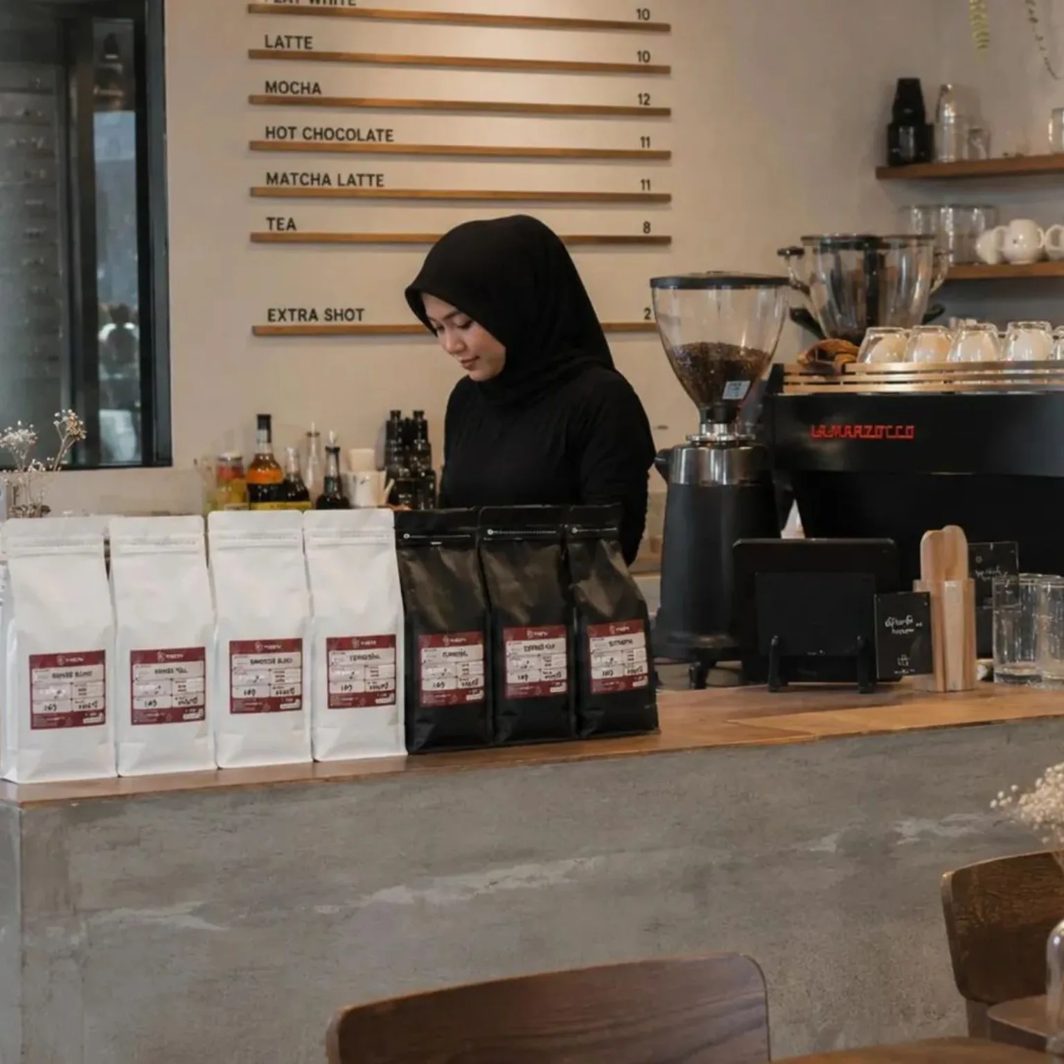Tweny coffee supplied to cafe